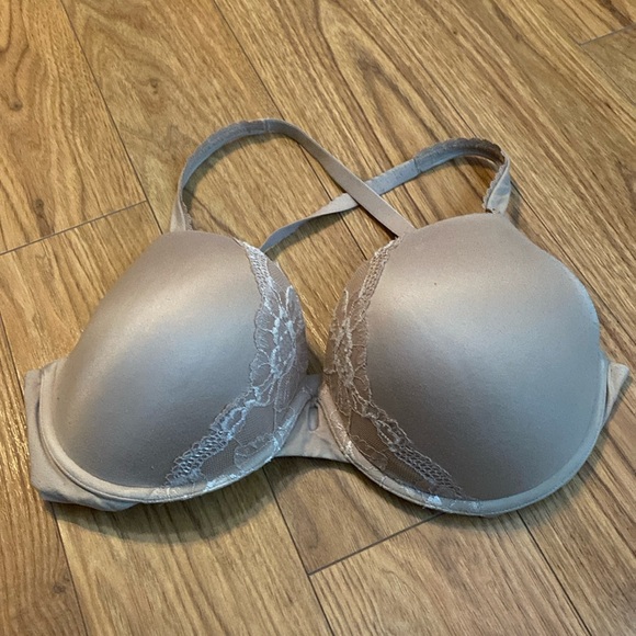 Victoria's Secret Other - Body by Victoria padded Perfect Coverage Bra 36 DD Beige